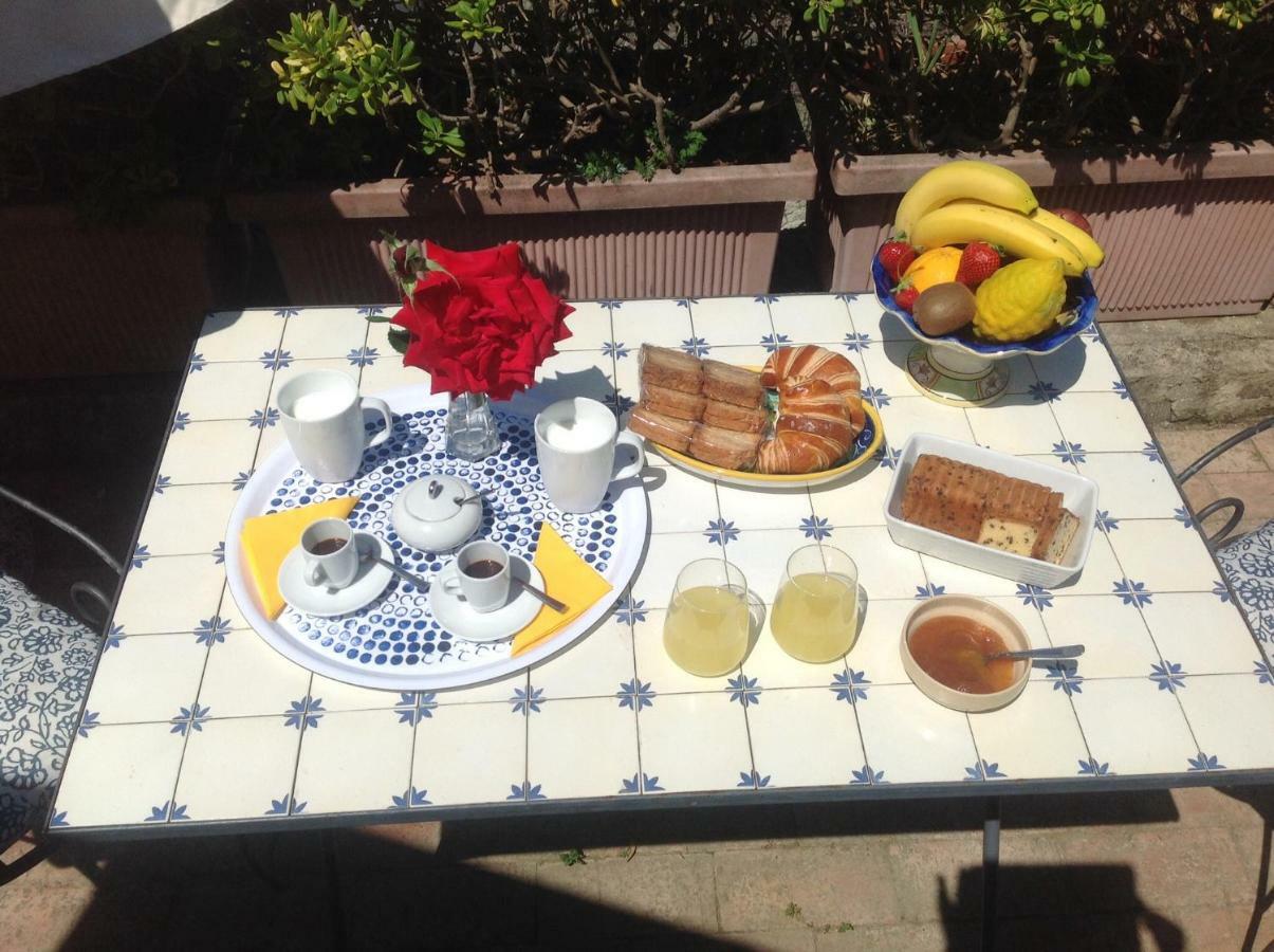 La Terrazzina Sul Tramonto Bed & Breakfast Forio  Exterior photo
