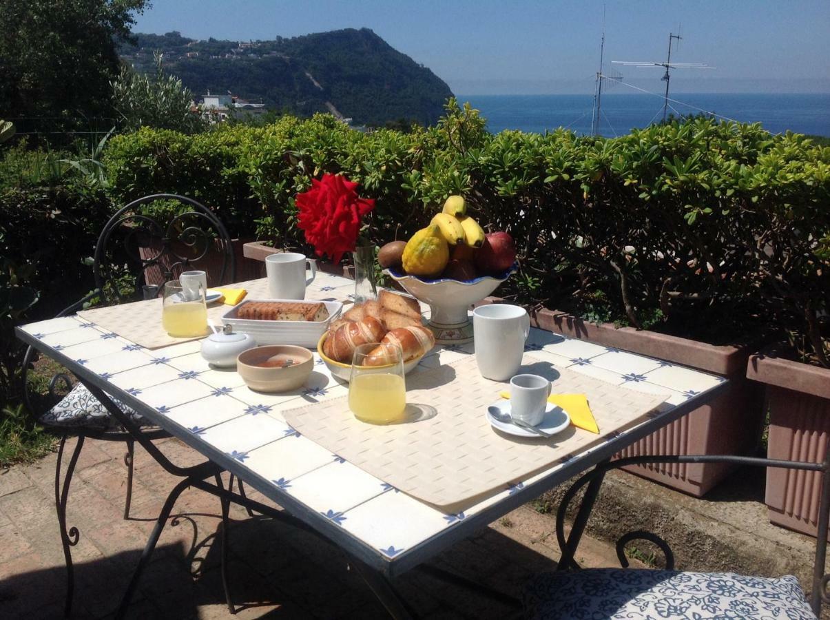 La Terrazzina Sul Tramonto Bed & Breakfast Forio  Exterior photo