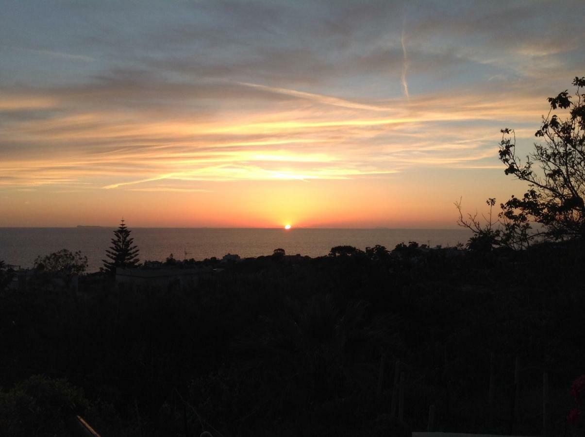 La Terrazzina Sul Tramonto Bed & Breakfast Forio  Exterior photo
